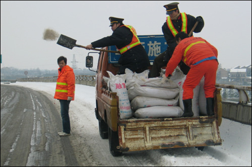 道路融雪劑